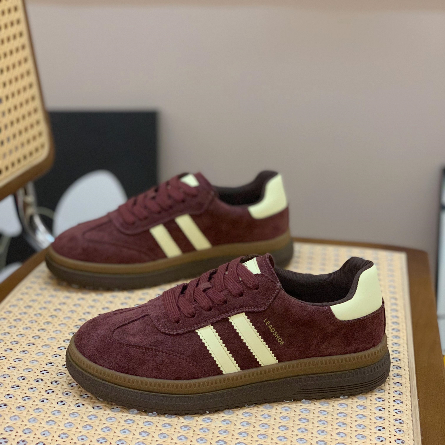 显脚小复古百搭阿甘鞋运动德训鞋