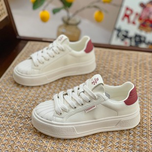 贝壳头小白鞋 春秋超火厚底显脚小真皮板鞋 配裙子饼干鞋 女2026新款
