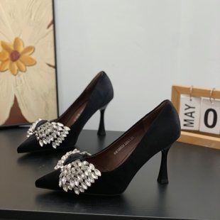 超高8CM尖头高跟鞋女2026春季新款法式气质复古百搭细跟浅口单鞋