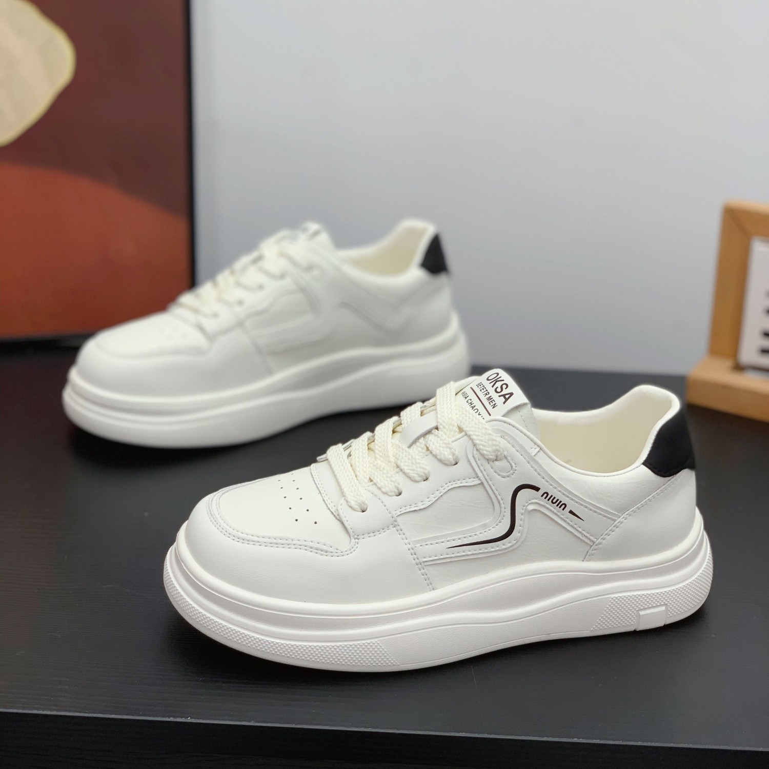 显脚小真皮平底小白鞋女2025秋冬新款百搭学生板鞋运动休闲阿甘鞋