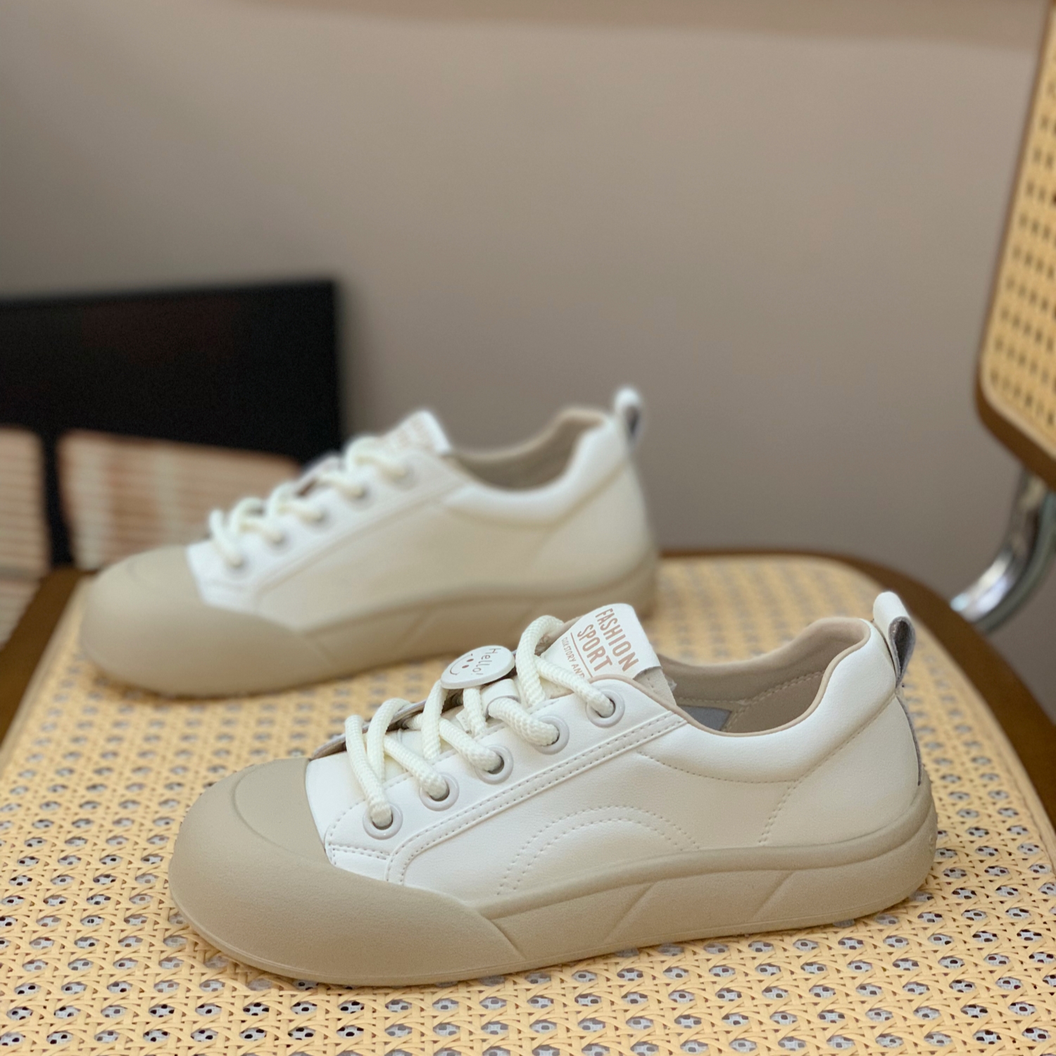 踩屎感复古板鞋减龄感十足小白鞋