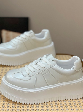 真皮小白鞋女2025新款秋季爆款增高6cm小个子松糕鞋轻便百搭板鞋