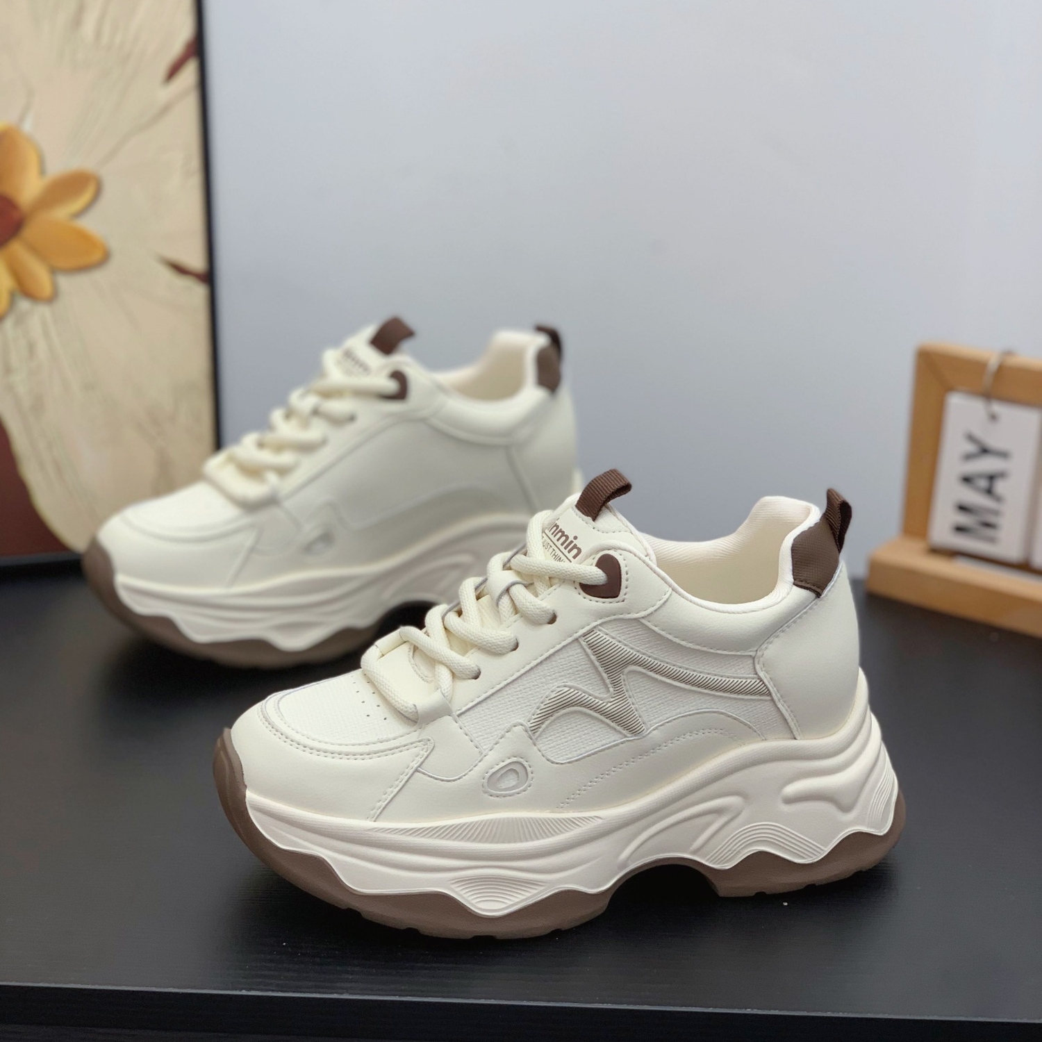 轻便不累脚百搭显腿长拼色老爹鞋