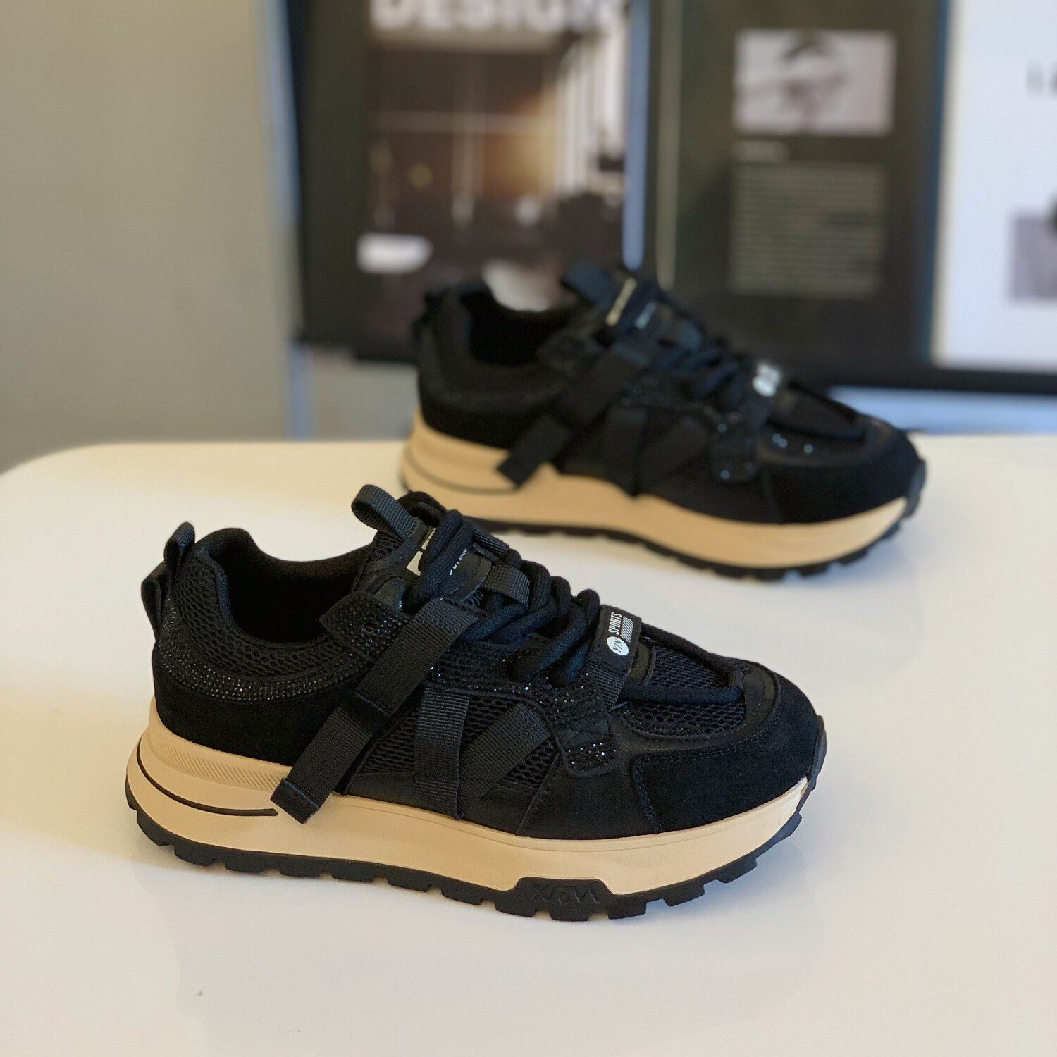 超火真皮拼色百搭阿甘鞋女2025秋季厚底休闲运动鞋轻便ins老爹鞋