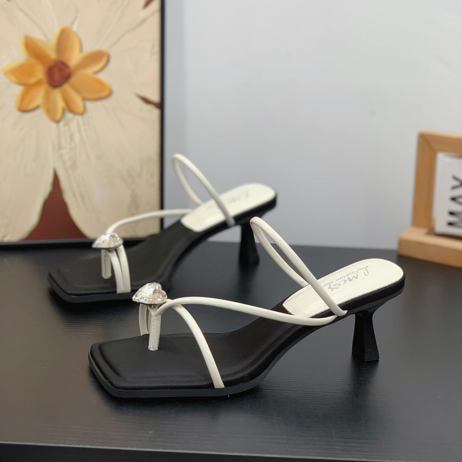 配裙子套趾一字拖女夏外穿2026新款气质方头高级感细跟6cm凉拖鞋