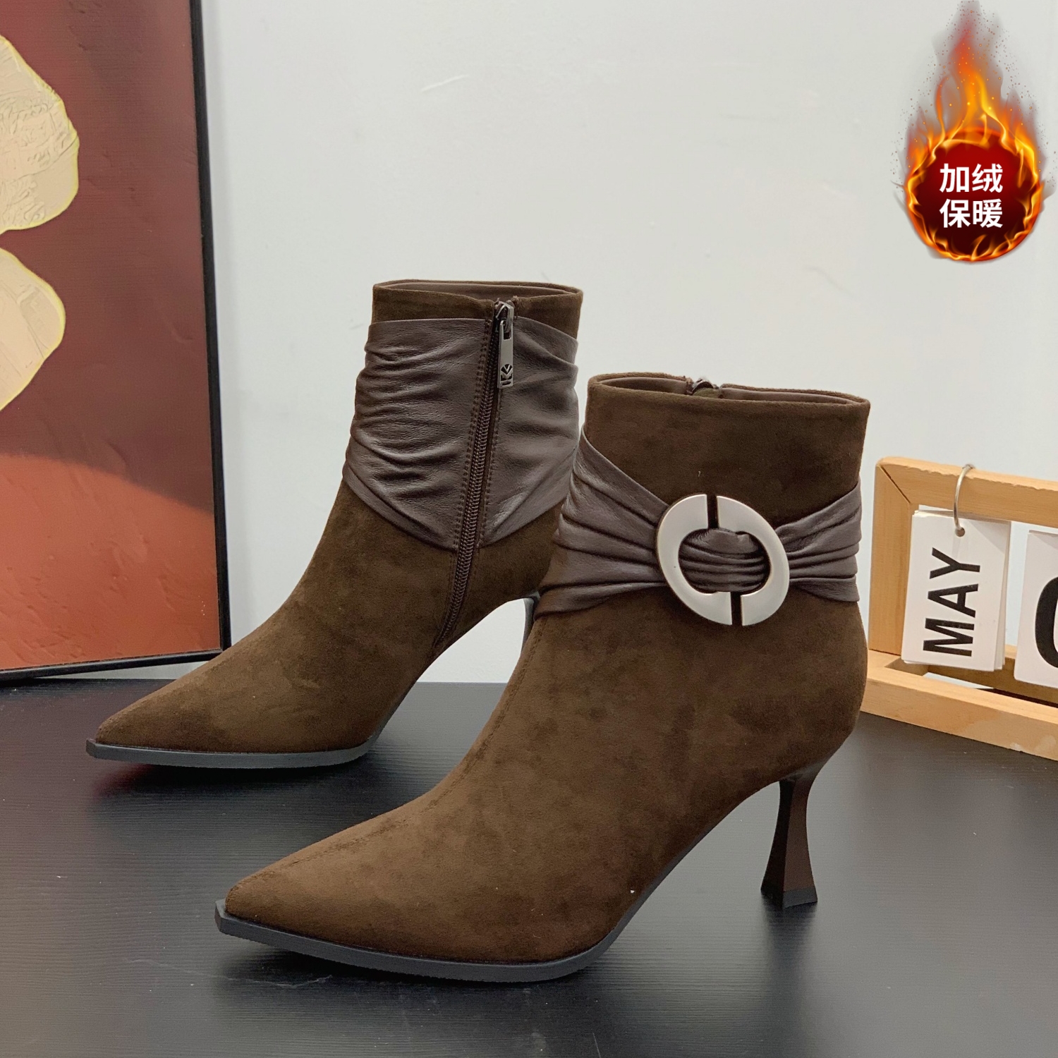 高级感绒面精致优雅百搭职场靴子
