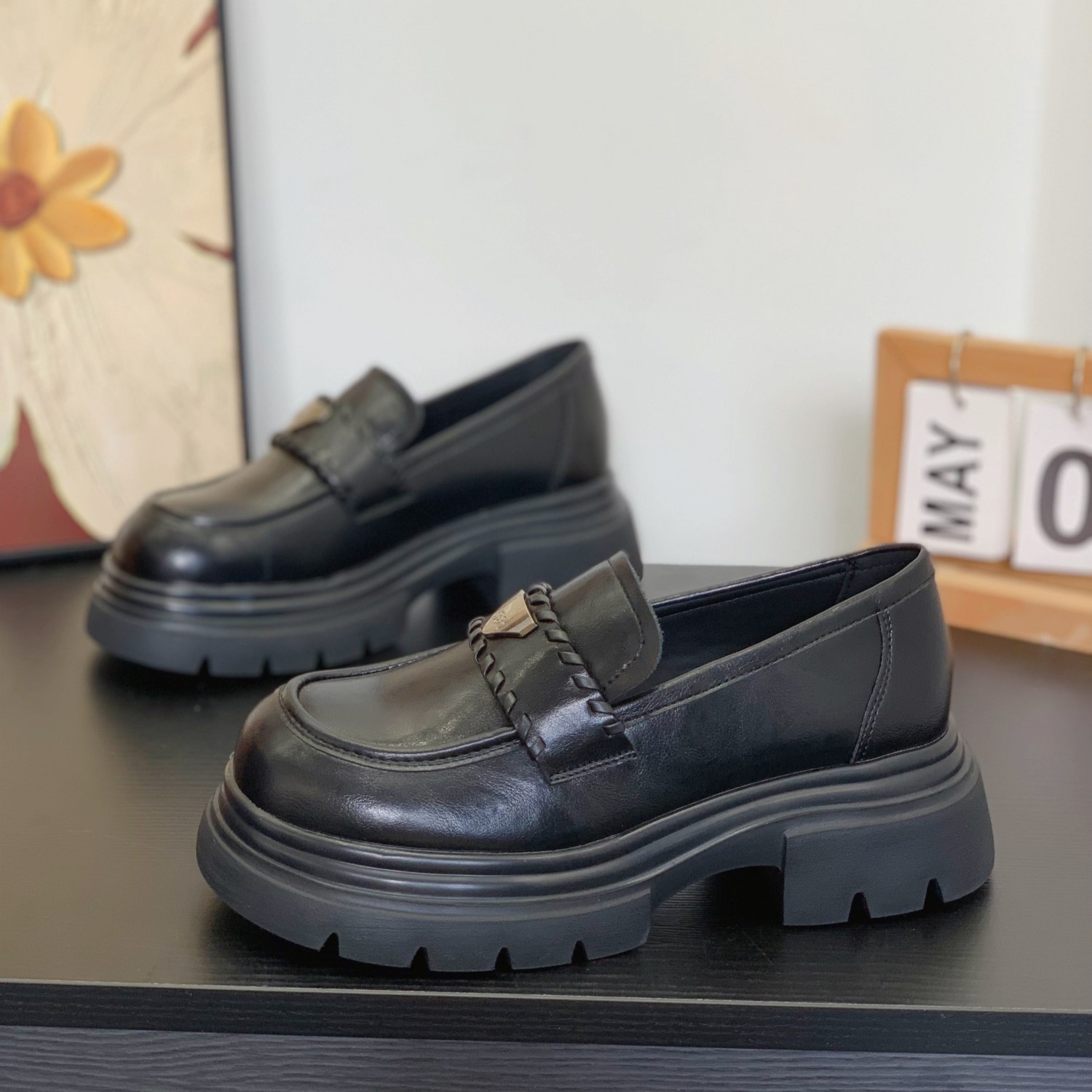 增高显瘦一脚蹬穿脱方便深口单鞋