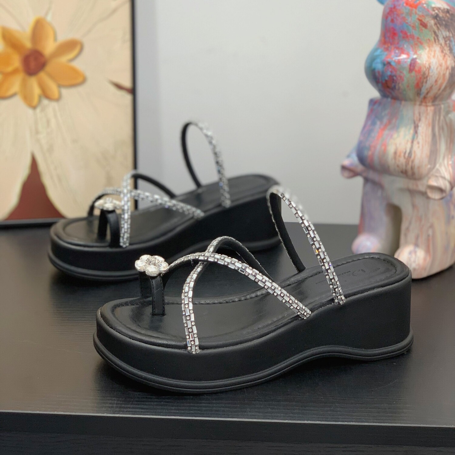 仙女风水钻夹趾人字拖女夏外穿2026新款厚底增高罗马鞋套趾凉拖鞋