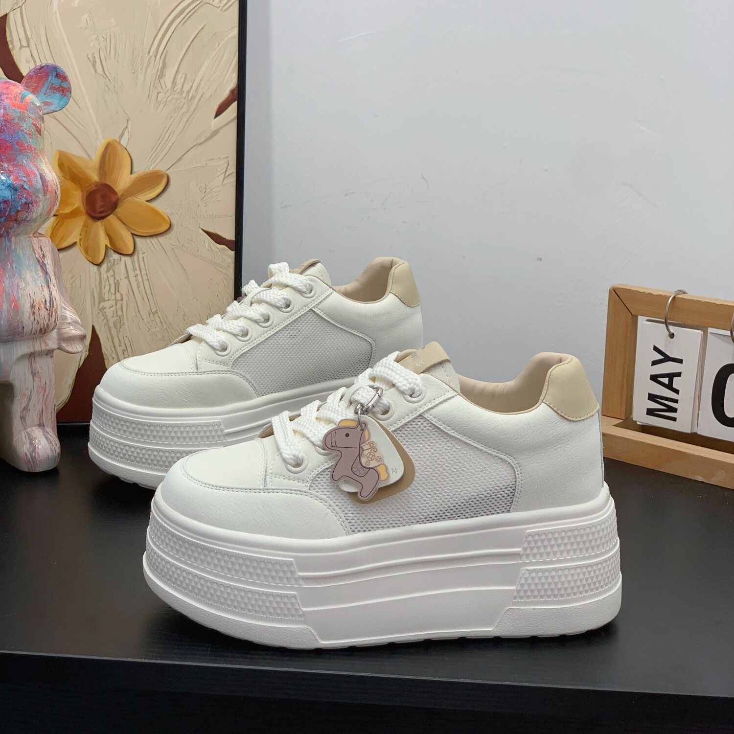 厚底真皮内增高8cm小白鞋女2026新款夏季镂空单网透气小个子板鞋