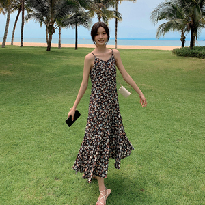 现货X220P75K1182022夏季新款吊带碎花中长款连衣裙