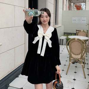 法式v领蝴蝶结连衣裙女春秋2025年新款宽松气质名媛小黑裙高级感图片