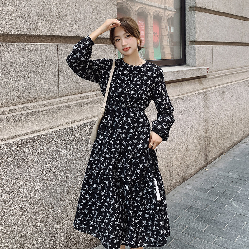现货M669P105K1582024春秋装长款高品质中长款碎花连衣裙,女装连衣裙,浙宝088