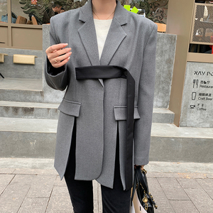 现货 M375P120K178 2024春装新款撞色拼接不规则西装外套女图片