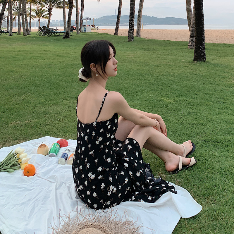 现货  X219 P80K138  2022夏装新款吊带碎花连衣裙图片