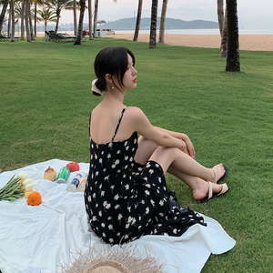 现货 X219 P80K138 2022夏装新款吊带碎花连衣裙图片
