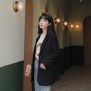 2025新款白色小西装外套女春秋小个子休闲宽松短款简约学院风百搭图片
