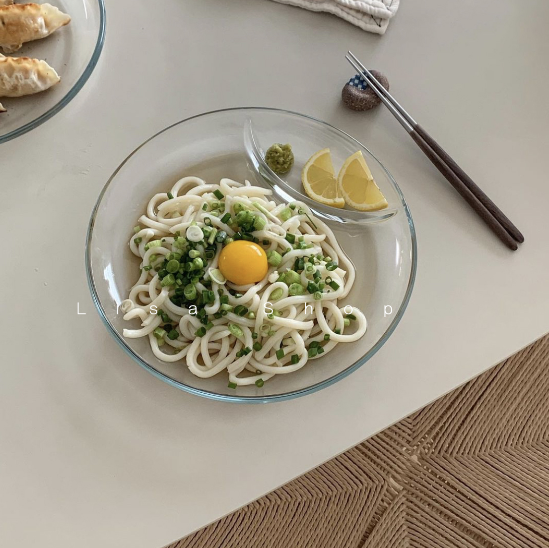 日式钢化玻璃圆形餐盘