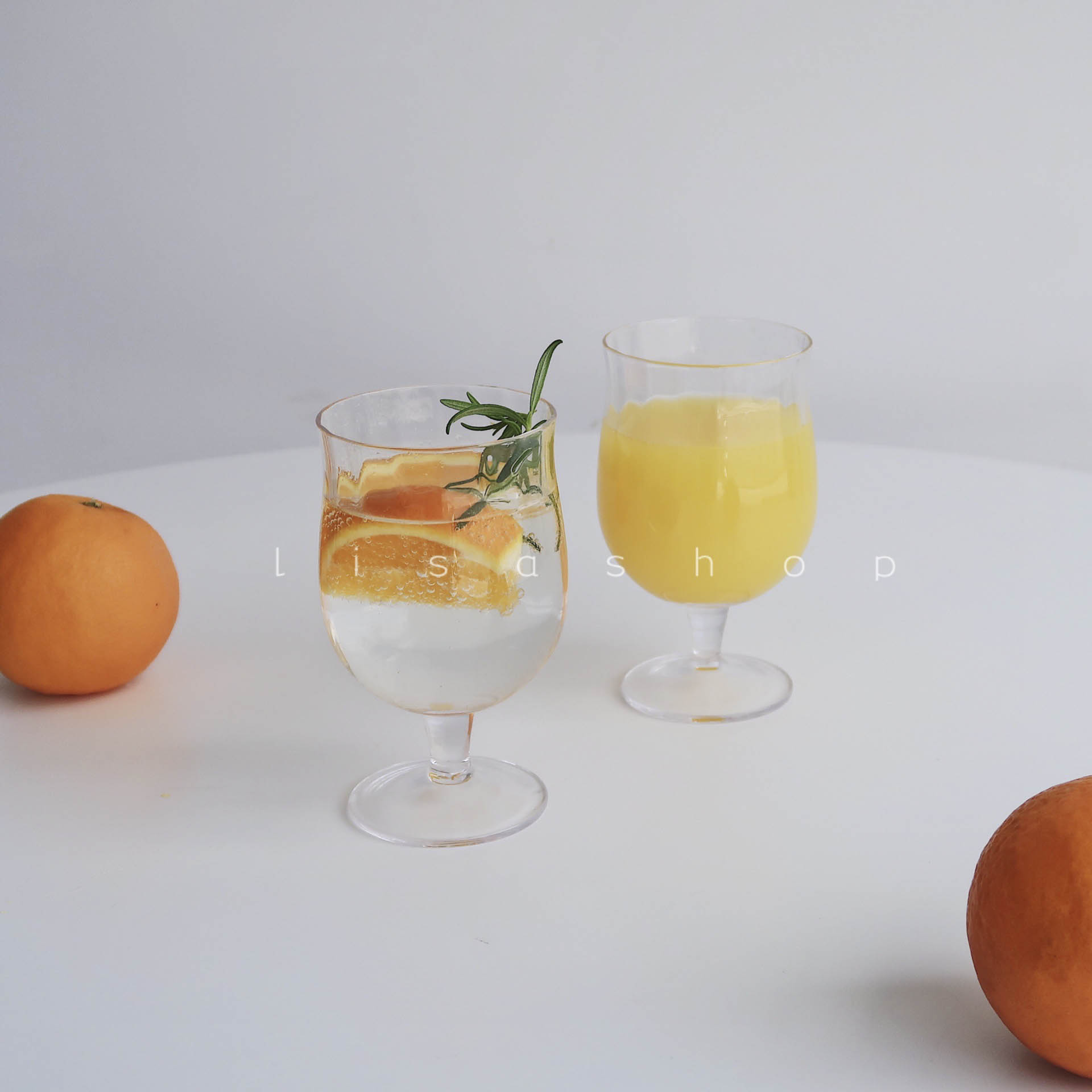 ls郁金香竖条纹高脚无色玻璃杯