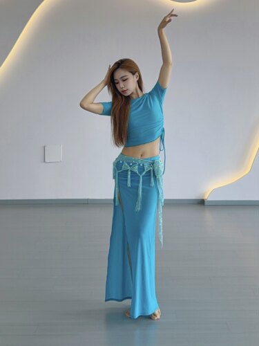2026新款肚皮舞套装练习服演出服高级感表演出服显套装女网纱蓝色