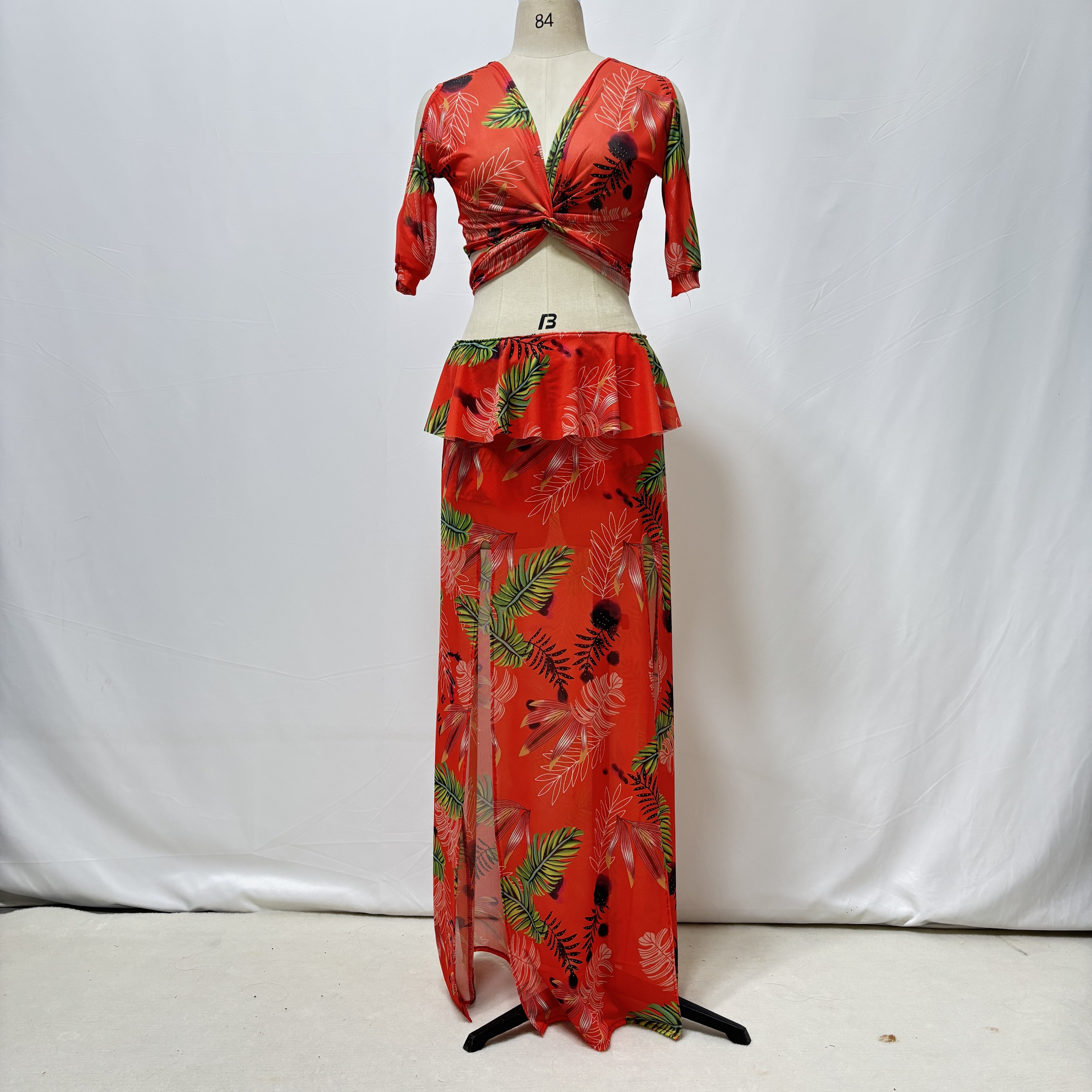 2025年新款肚皮舞练功服套装网纱印花性感长裙演出服打结上衣套装,运动/瑜伽/健身/球迷用品,肚皮舞套装(演出服),淘宝优惠券,粉丝福利购,淘宝优惠卷