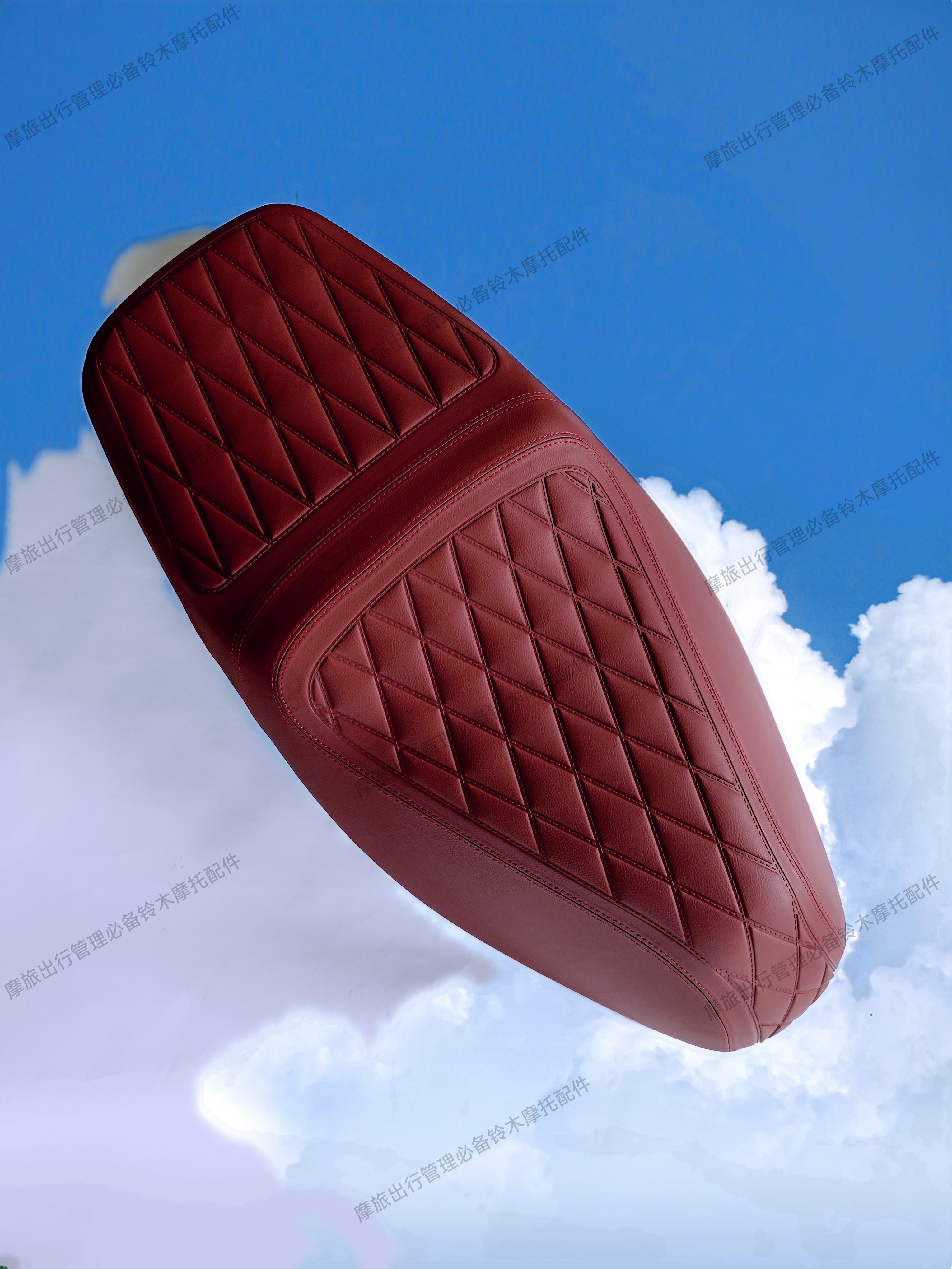 轻骑铃木US125T复古踏板摩托坐垫总成座锁拉紧线坐垫鞍座压板胶条,摩托车/装备/配件,摩托车坐垫,淘宝优惠券,粉丝福利购,淘宝优惠卷