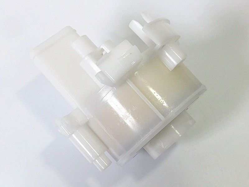 马六M6汽油滤清器汽油格汽油滤芯
