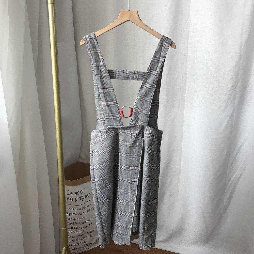 孤品S码夏季格子背带连衣裙  35-3-1598