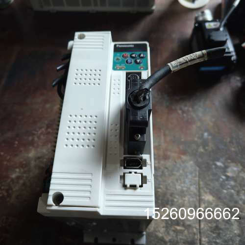 议价松下伺服驱动器MEDDT7364003 2.5KW 三相22议价