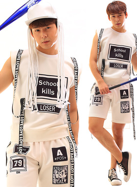 男歌手DJ时尚活力套装 白色嘻哈字母布贴背带背心演出服男套装