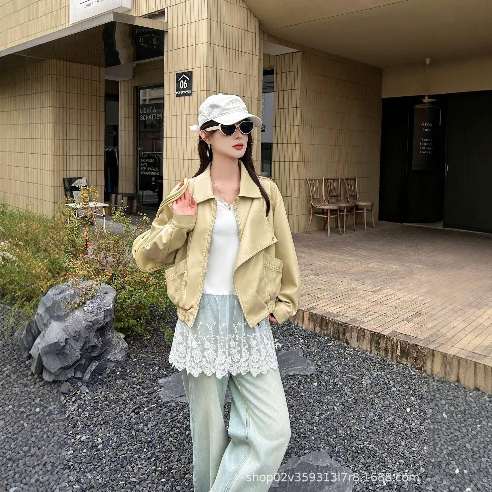 黑色复古机车翻领PU皮衣外套女