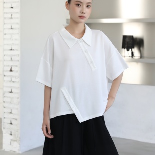 新款 T恤女2026夏季 黑白纯色休闲上衣 十足不规则翻领短袖 BEST个性