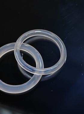 天然高冰白月光玉髓戒指女冰种马岛料玛瑙素圈水晶指环轻奢高级感