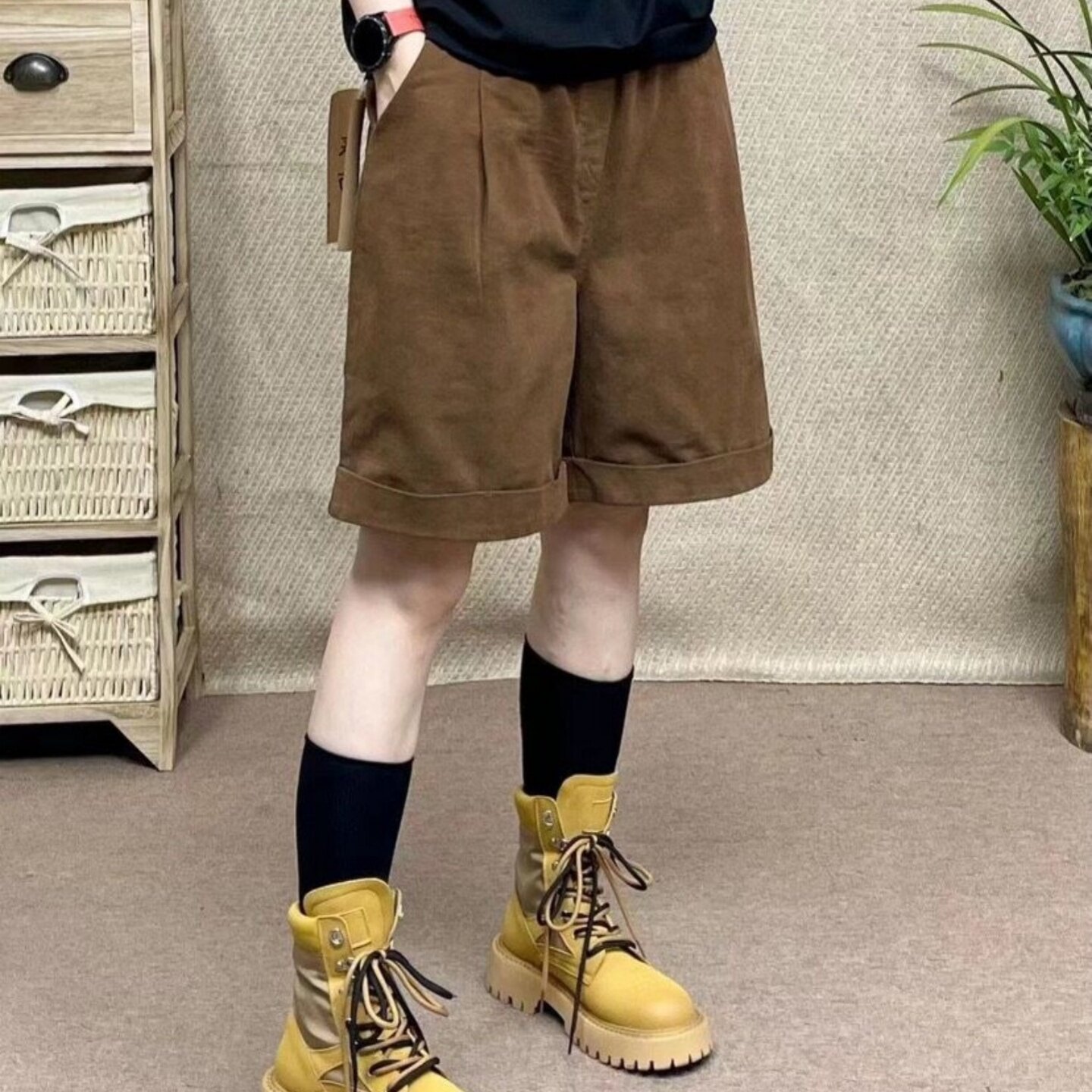 2026年春秋季新款原创宽松休闲短裤女宽松显瘦百搭五分裤哈伦裤