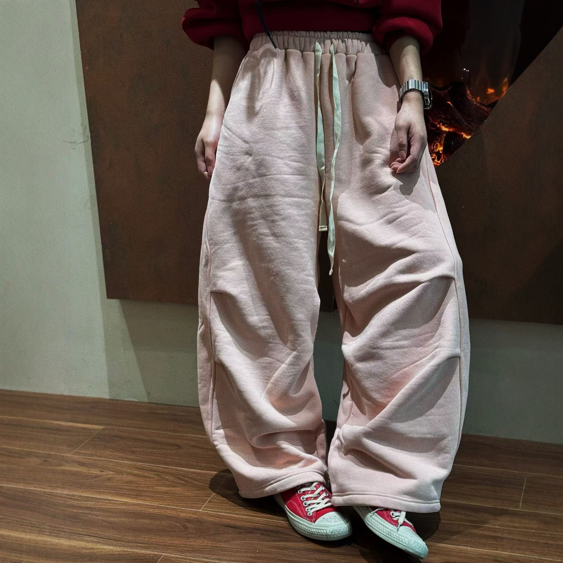 休闲时尚加绒卫裤女2025冬季新款高品质宽松阔脚慵懒弯刀裤长裤,女装/女士精品,休闲裤,淘宝优惠券,粉丝福利购,淘宝优惠卷