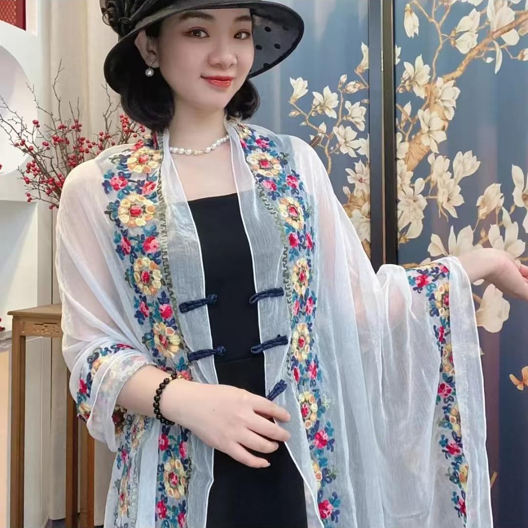 2025春夏新款琉璃纱刺绣女时尚洋气遮阳防晒拍照丝巾外搭披风