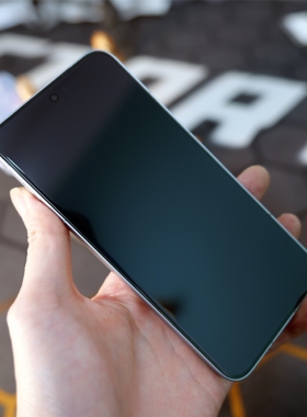 FY【终版】适用于iQOO15 Ultra 全透明 全覆盖 超薄弧边高铝玻璃钢化膜【六孔定位盒】高清/AR