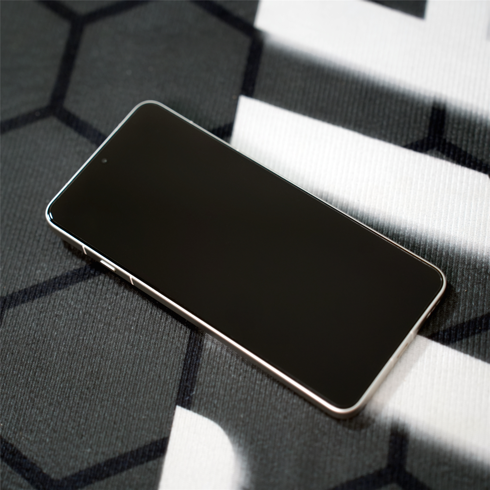 FY 【透明】适用于OPPO Find X8 Ultra全透明半覆盖超声波指玻璃钢化膜【六孔定位除尘盒：AR/高清】