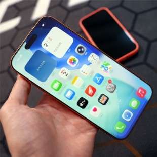 【FY 果17系透明 高清/AR】适用于iPhone17/17pro/17pro max/16pro大弧边半覆盖钢化膜【六孔定位除尘盒】