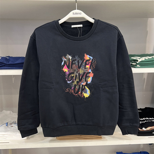 班尼路秋冬新款女装卫衣字母印花短装时尚加绒厚款套头衫88833206