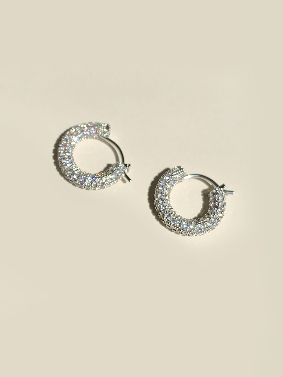 欧美镶钻肯豆同款耳环