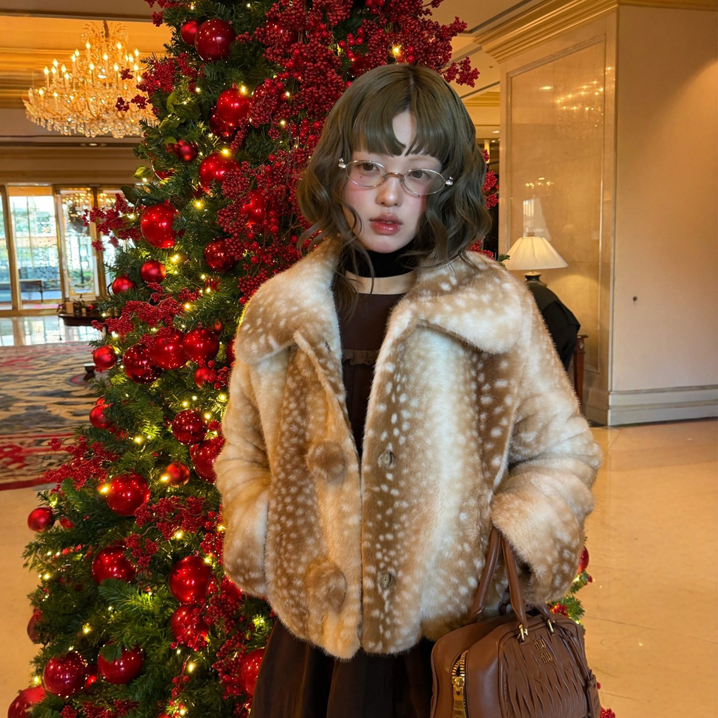 小个子狐狸环保皮草女外套2025新款爆款洋气年轻款短款毛毛上冬厚,女装/女士精品,皮草,淘宝优惠券,粉丝福利购,淘宝优惠卷