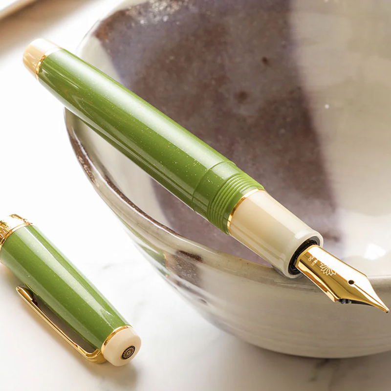 写乐收藏送礼日本新颖时尚钢笔