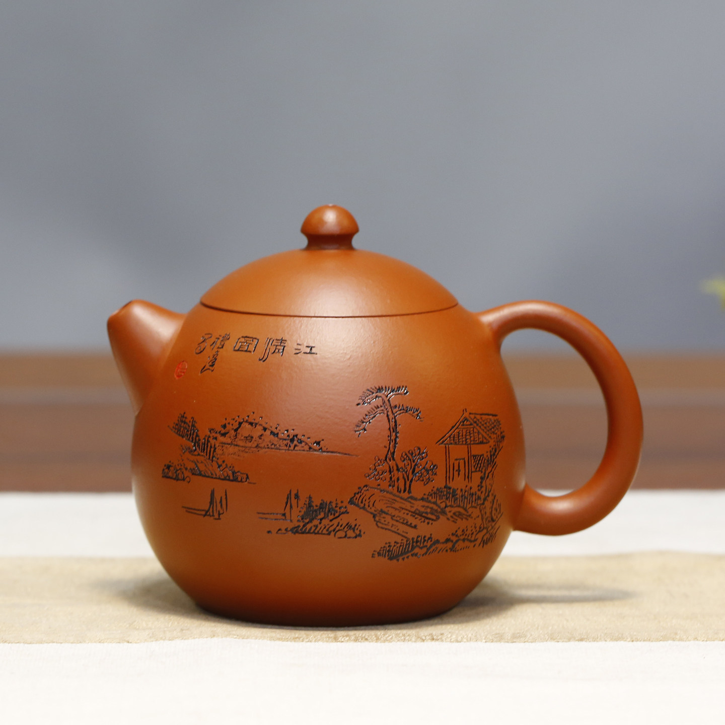 宜兴原矿朱泥全手工龙蛋茶壶