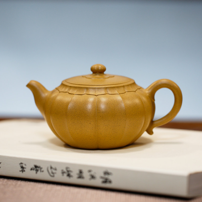 张义制陶金砂泥紫砂壶