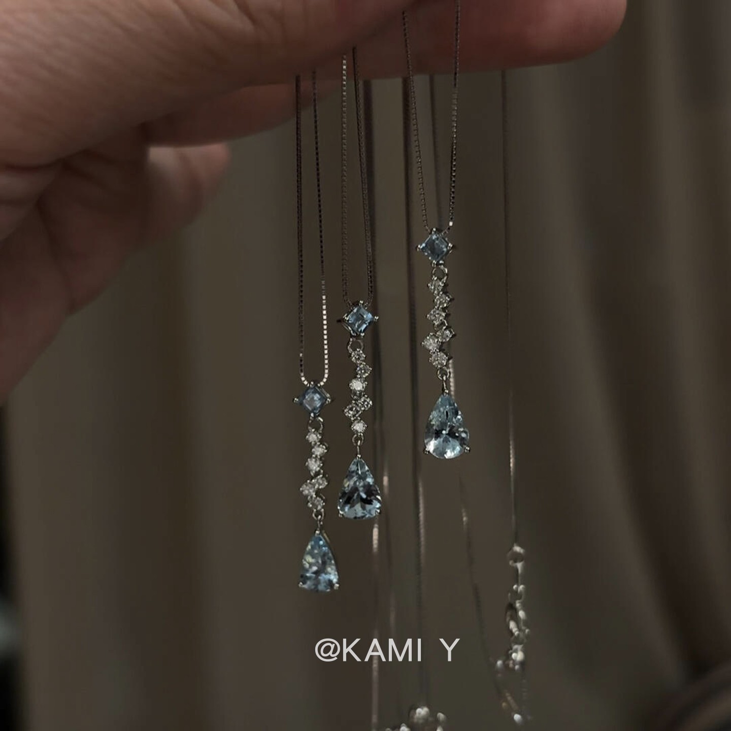 星落蓝眼泪闪钻水滴吊坠项链精致