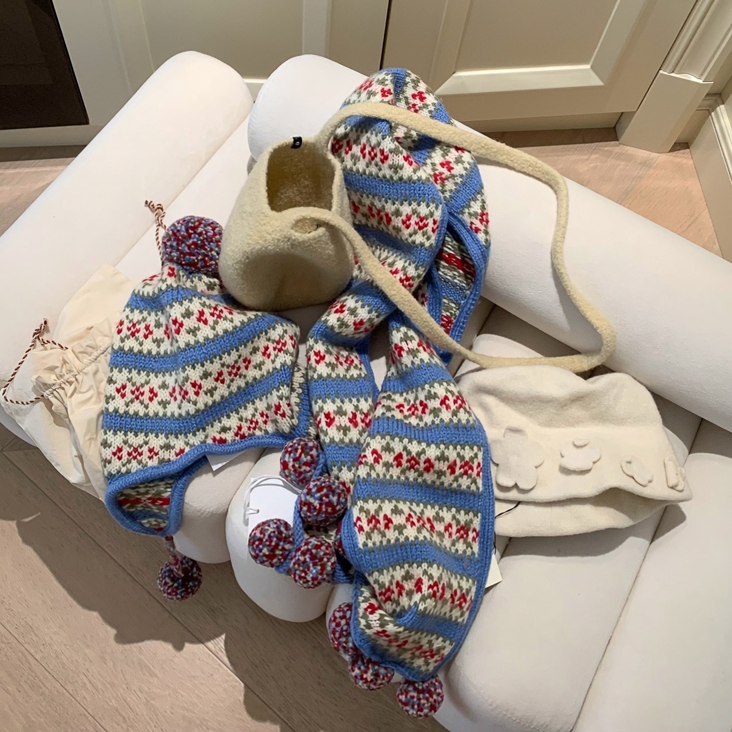 复古费尔岛毛球围巾冬御寒骑车防风百搭围脖高级感撞色珠雷锋帽女,服饰配件/皮带/帽子/围巾,围巾/丝巾/披肩,淘宝优惠券,粉丝福利购,淘宝优惠卷