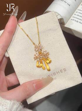 新中式爆闪花朵蝴蝶结项链高级感