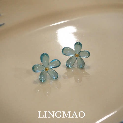韩系简约透明亚克力冰透花朵耳钉