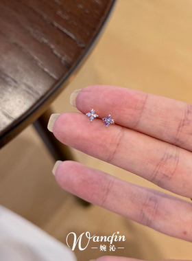 S925纯银韩系mini紫色四叶花耳钉甜美百搭耳环气质优雅高级感耳饰