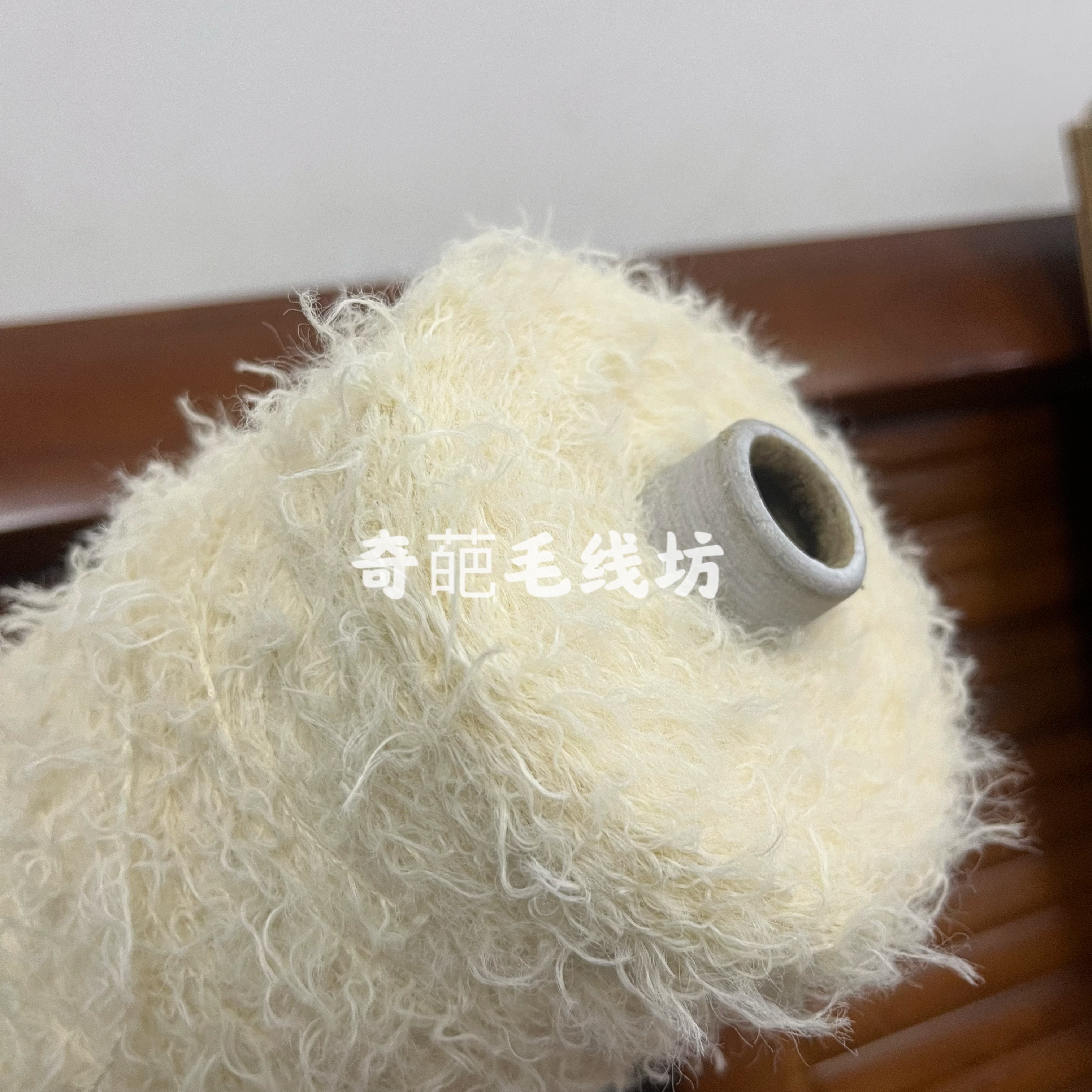 标价是一斤价格 羽毛纱系泰迪卷卷毛 柔软手工编织毛衣外套满包邮